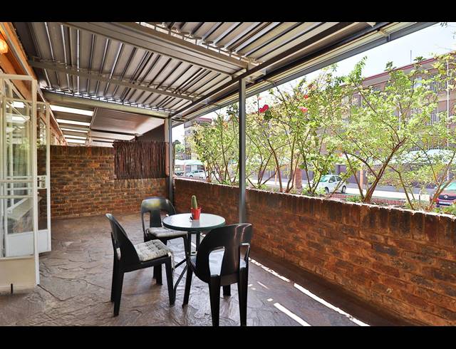 1.5 BEDROOM FLAT SOLD IN WAVERLEY